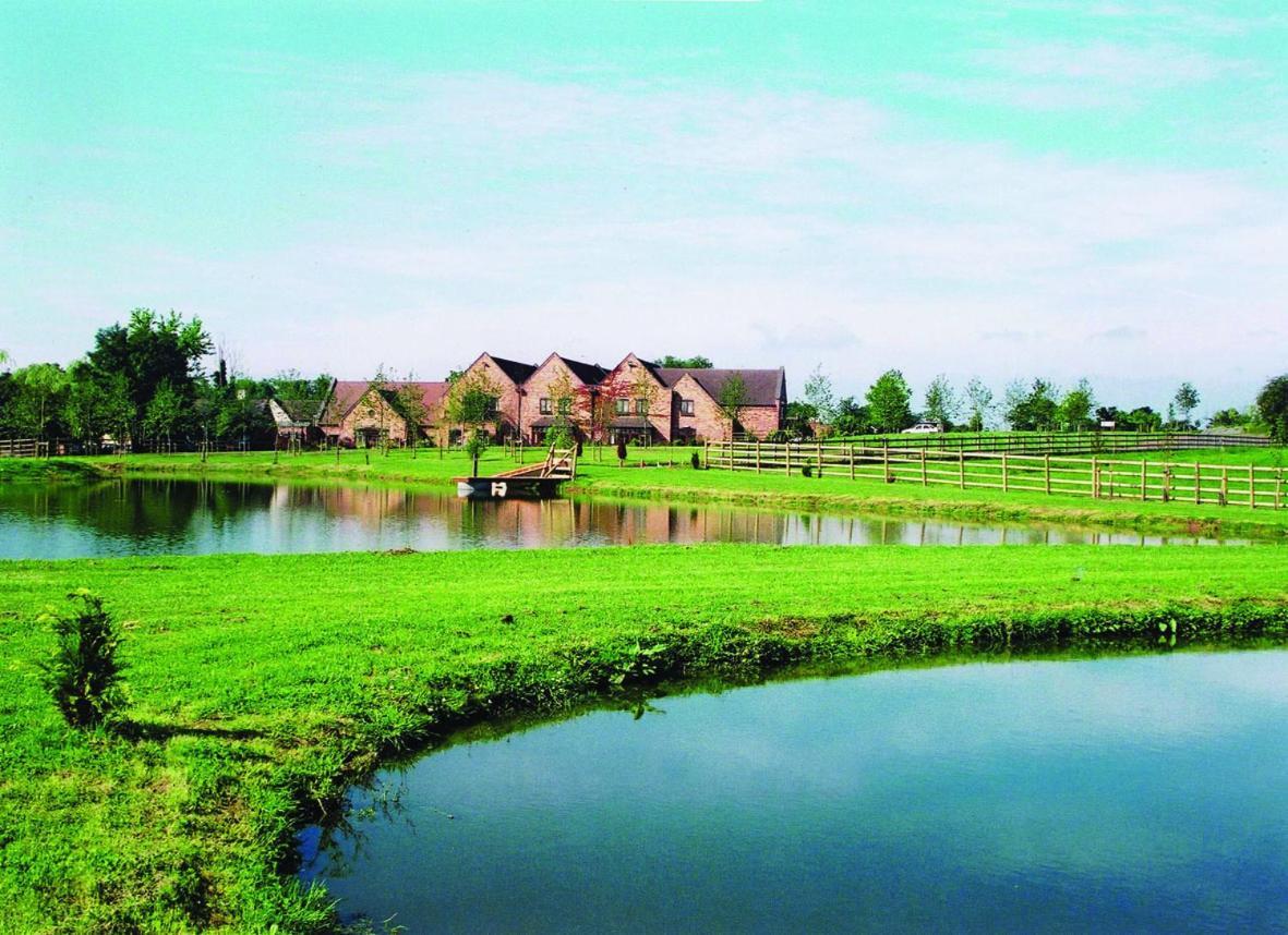 The Pear Tree Inn & Country Hotel Hindlip Eksteriør bilde